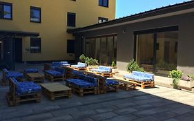 S Hotel - Simple City Centre Stay